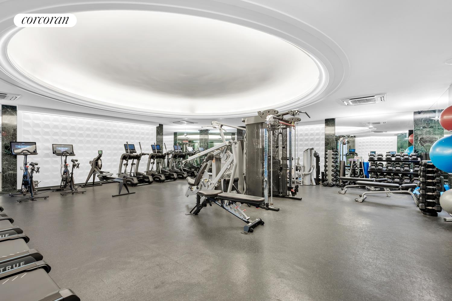 360 E 72ND Street B1008