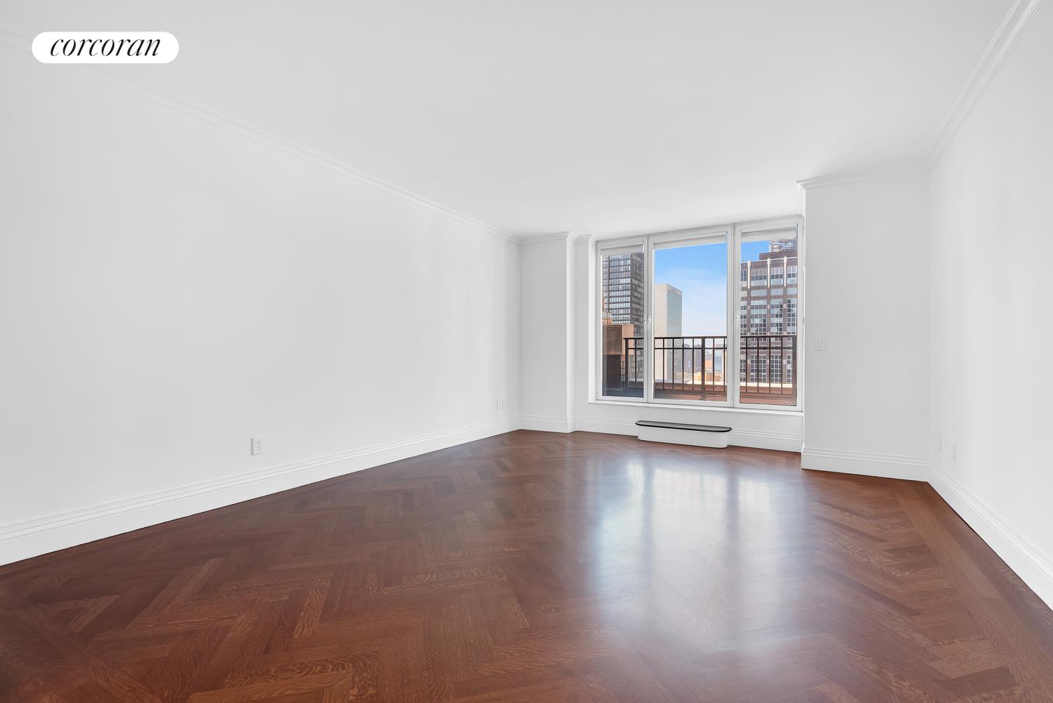 351 E 51ST Street PH5C