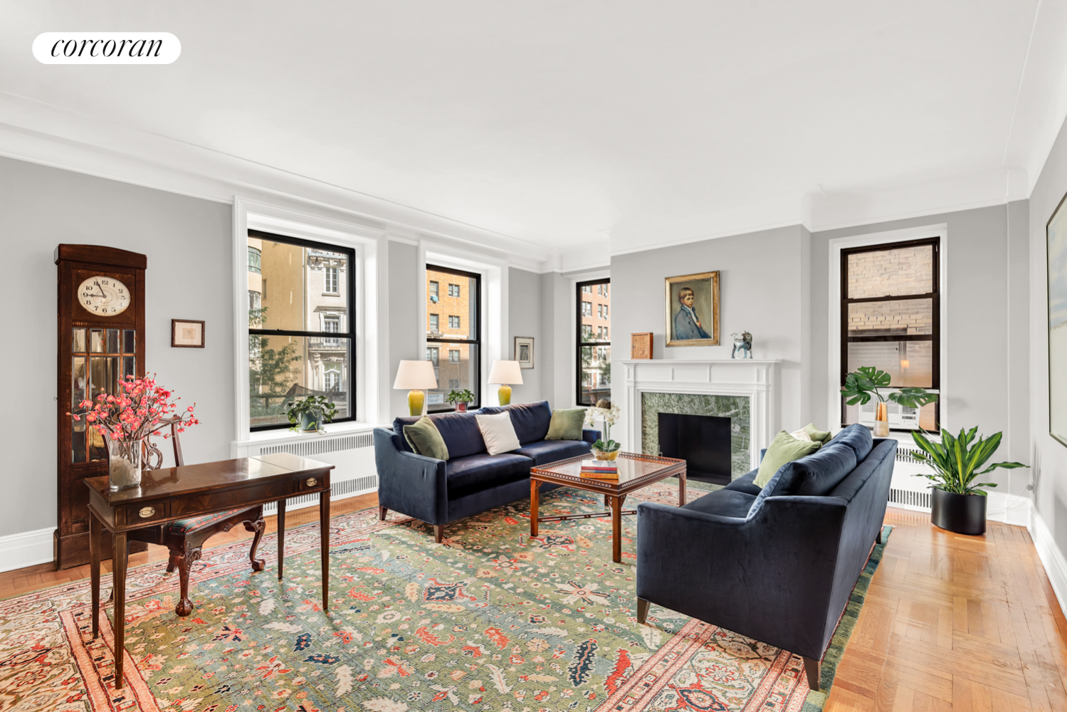 137 RIVERSIDE Drive 2A