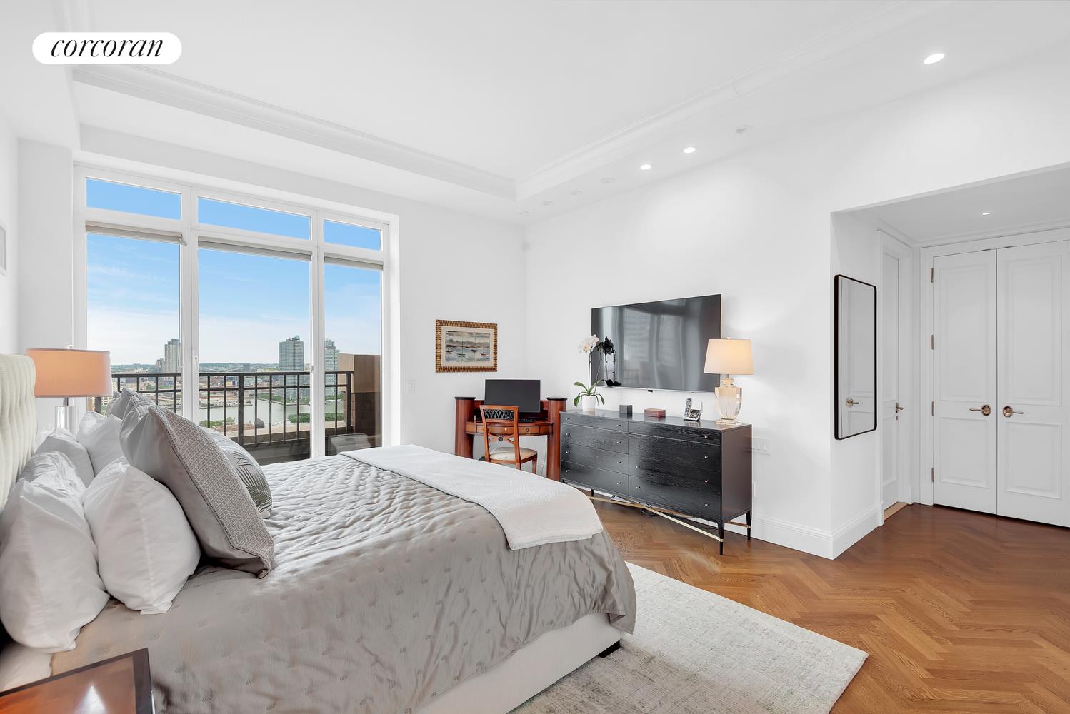 351 E 51ST Street PH7A