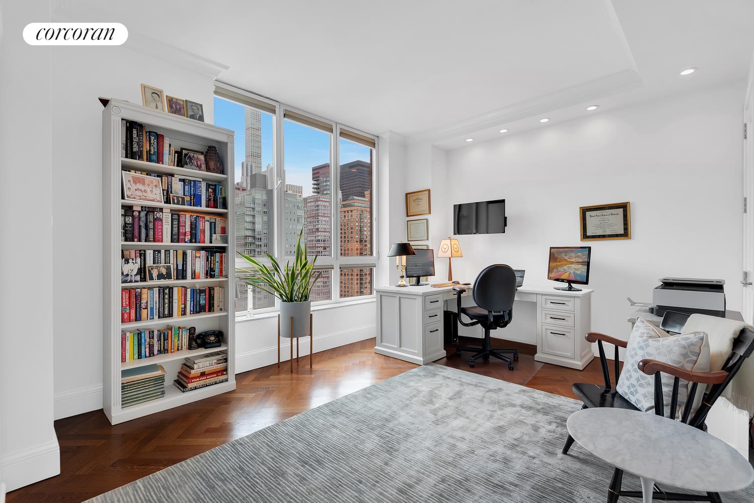 351 E 51ST Street PH7A