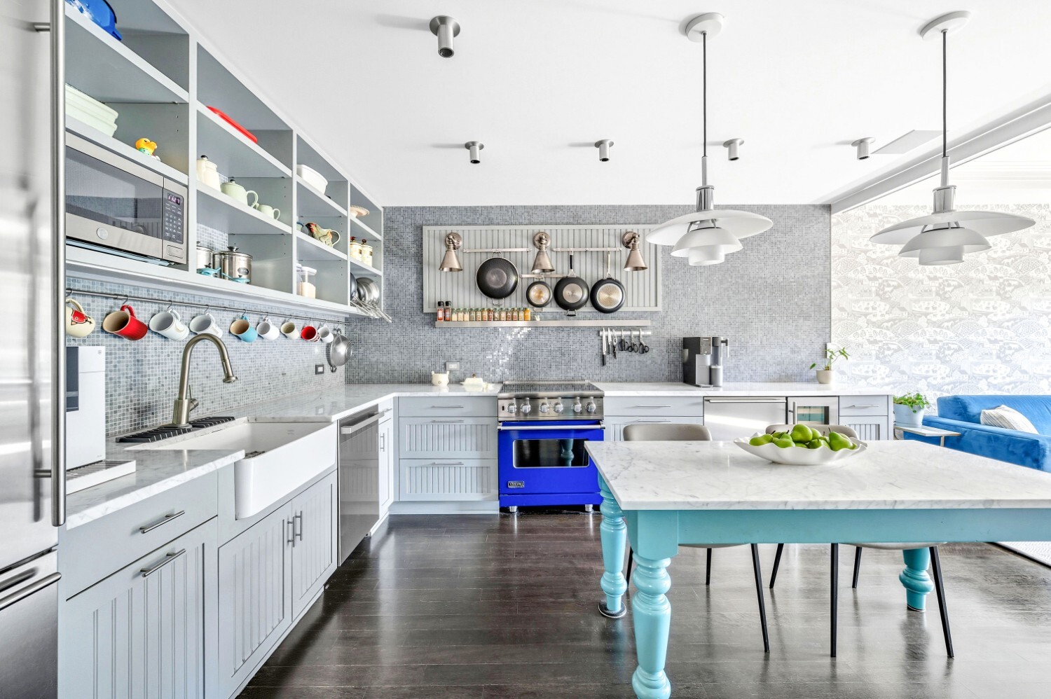 230 CENTRAL Park W 6AB