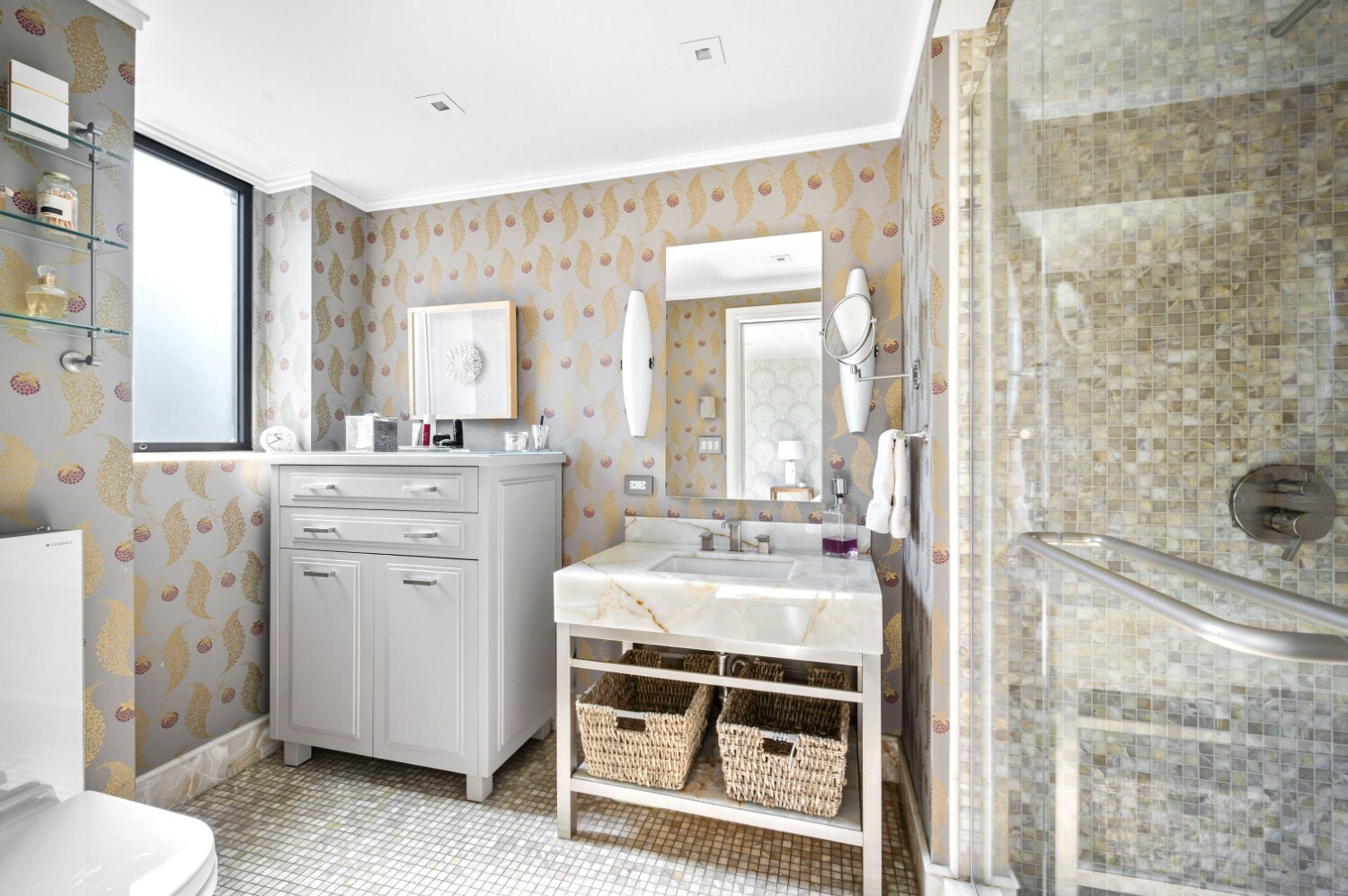 230 CENTRAL Park W 6AB