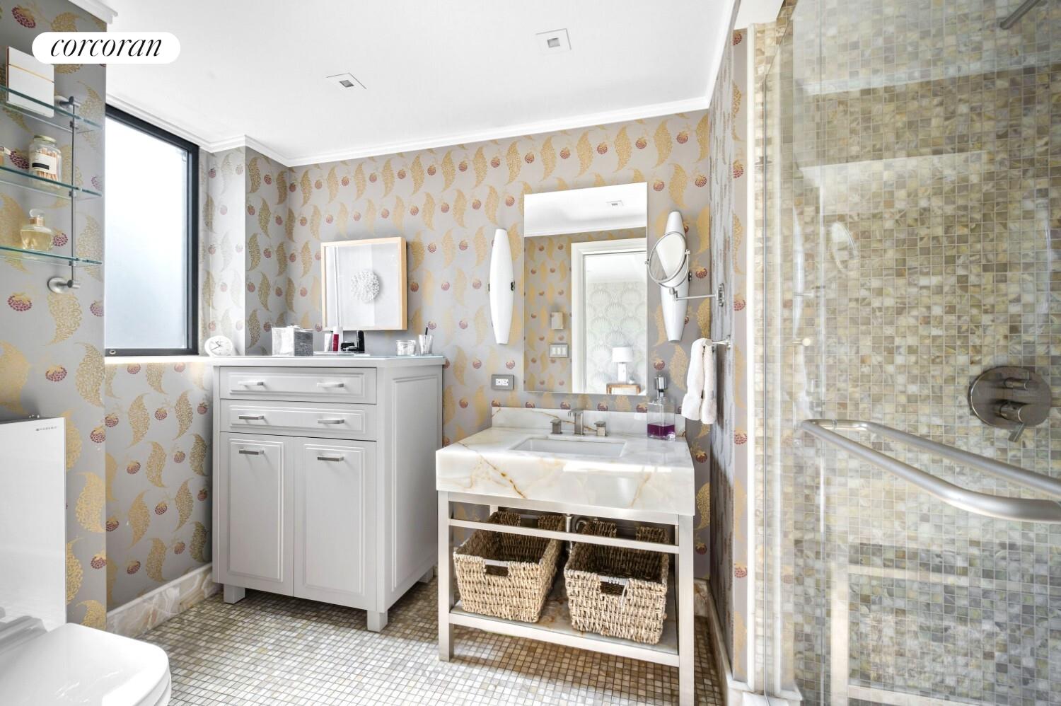 230 CENTRAL Park W 6AB