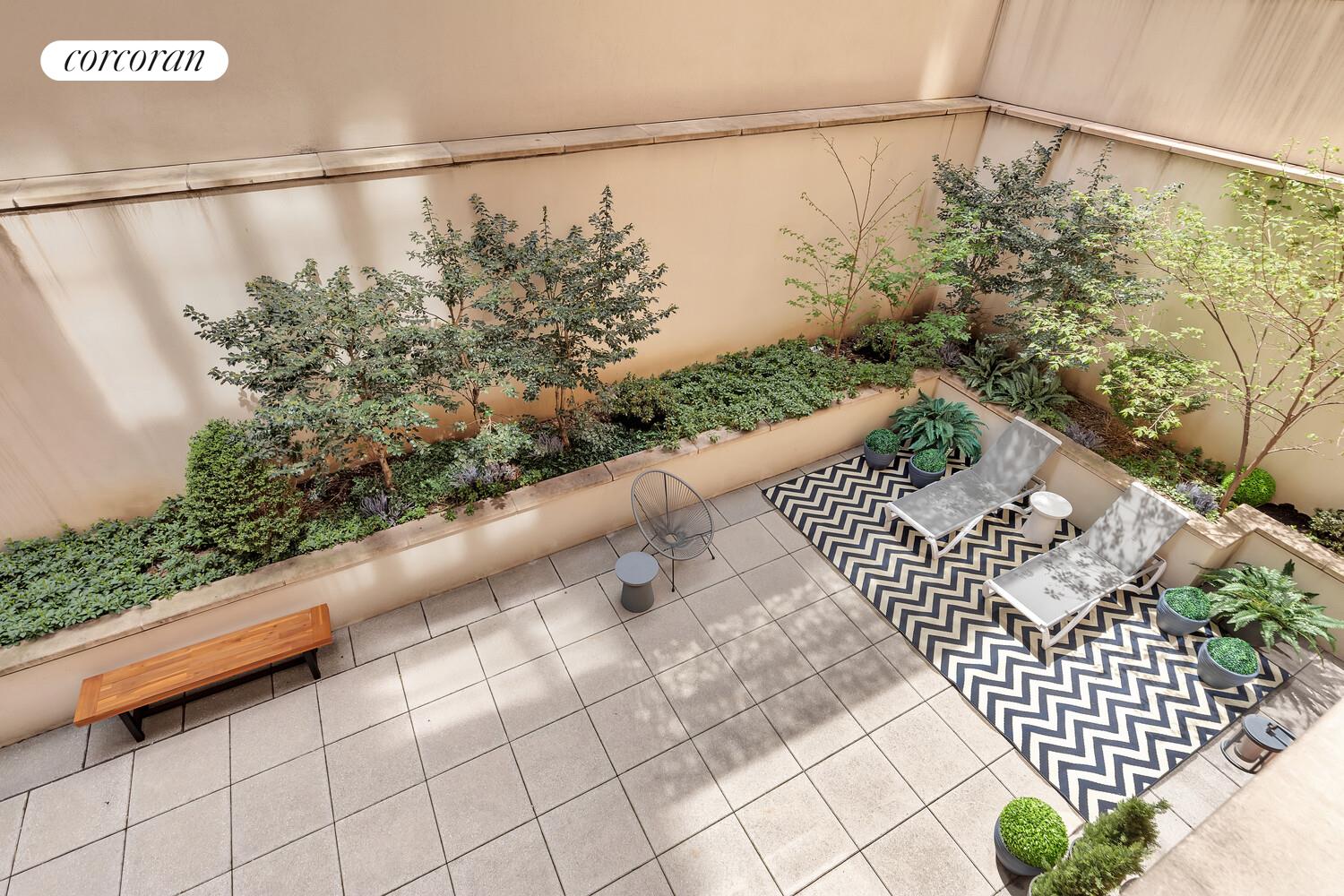 40 E 72ND Street MAIS