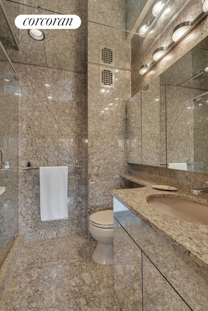 80 CENTRAL Park W 18B