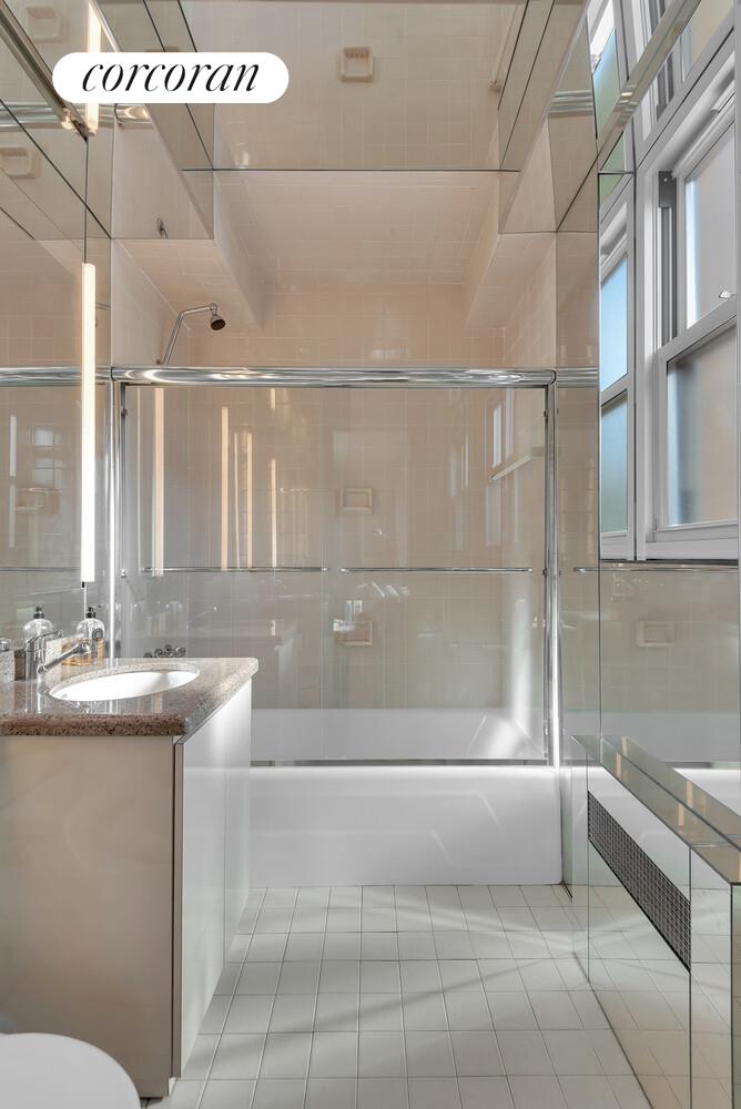 80 CENTRAL Park W 18B