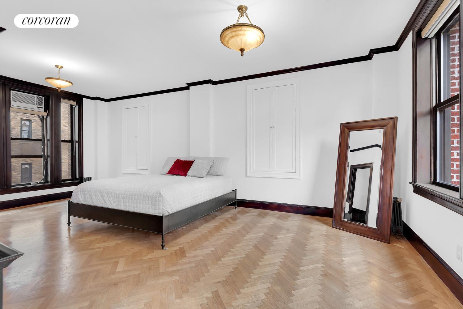 749 W END Avenue 11E