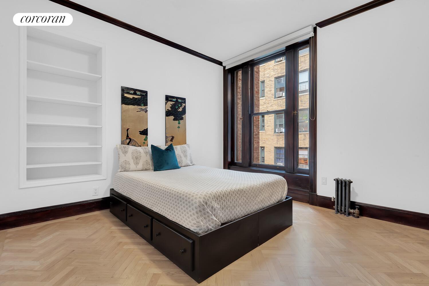 749 W END Avenue 11E