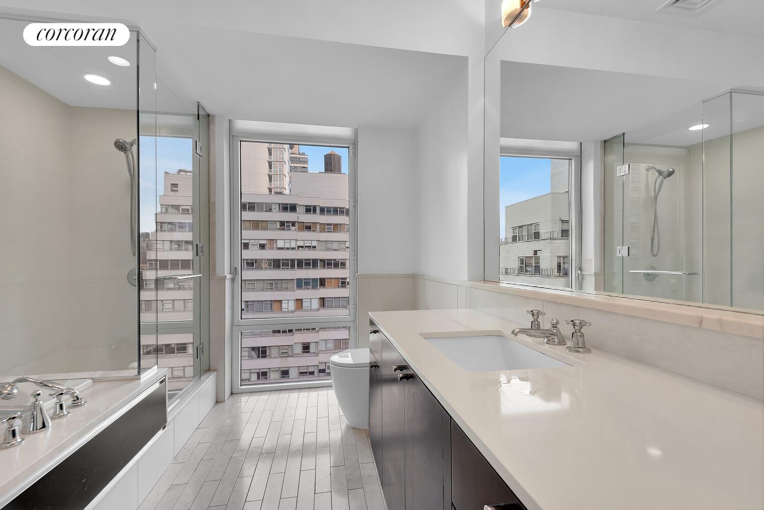 207 E 57TH Street 19A