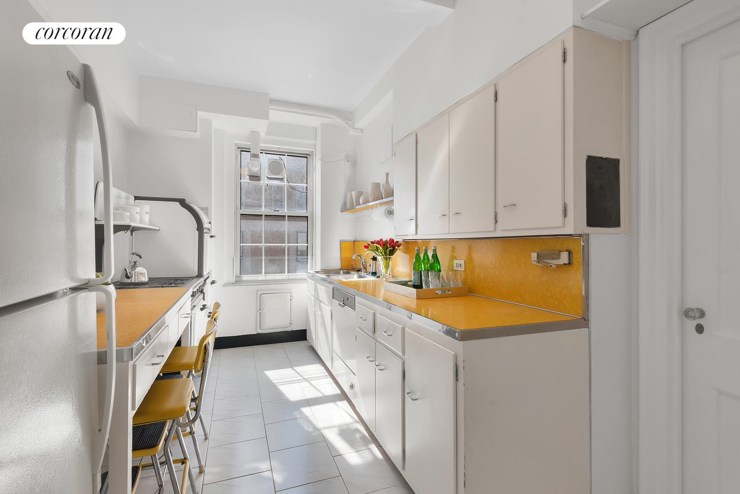 25 E END Avenue 13G