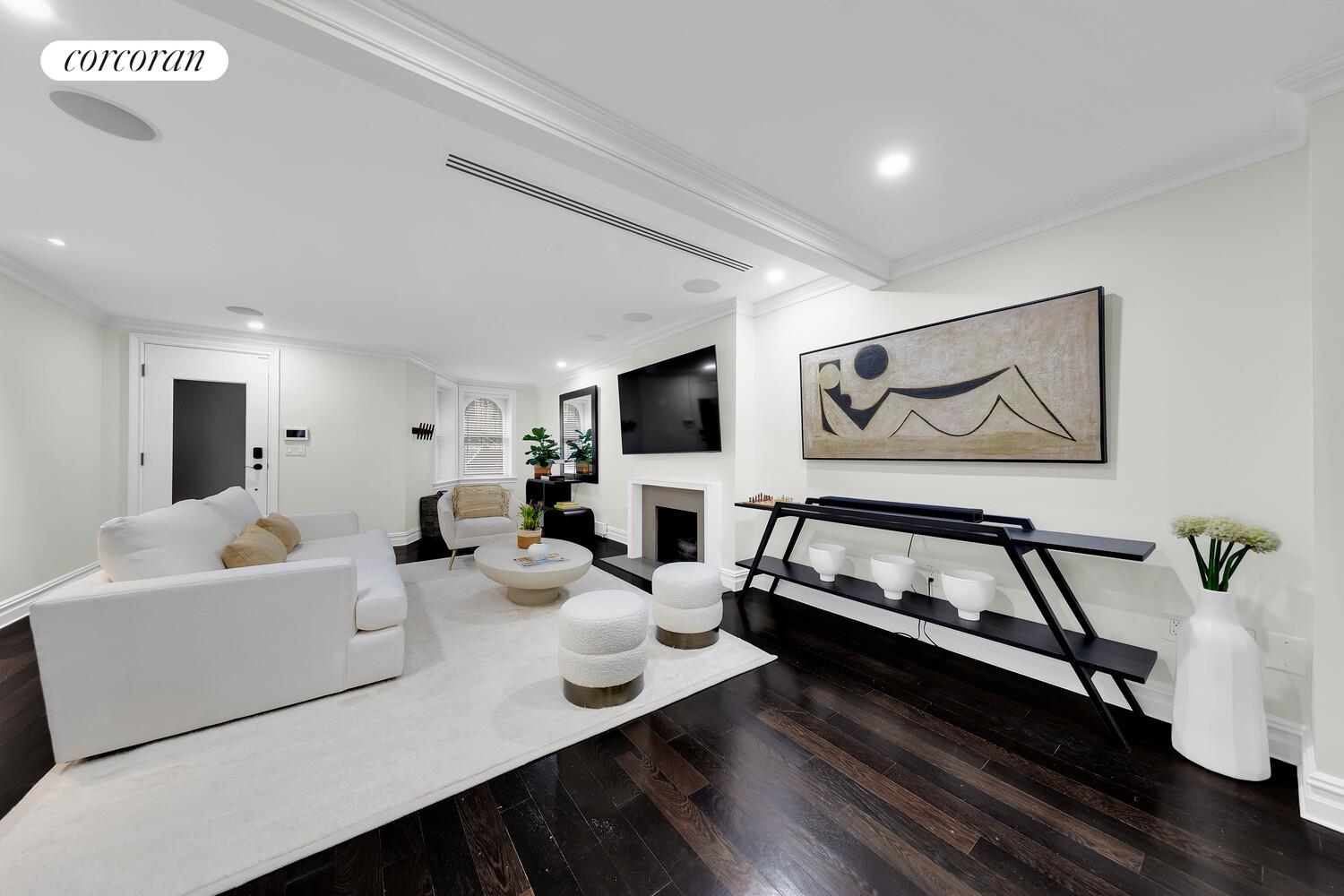 69 W 83RD Street