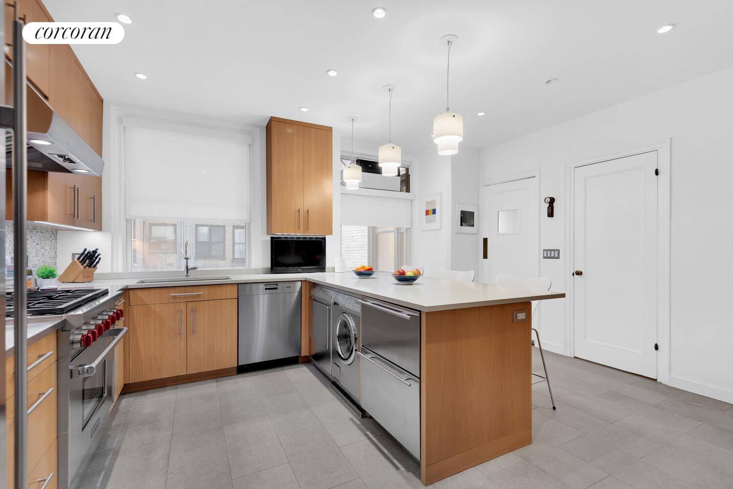 1220 PARK Avenue 2C