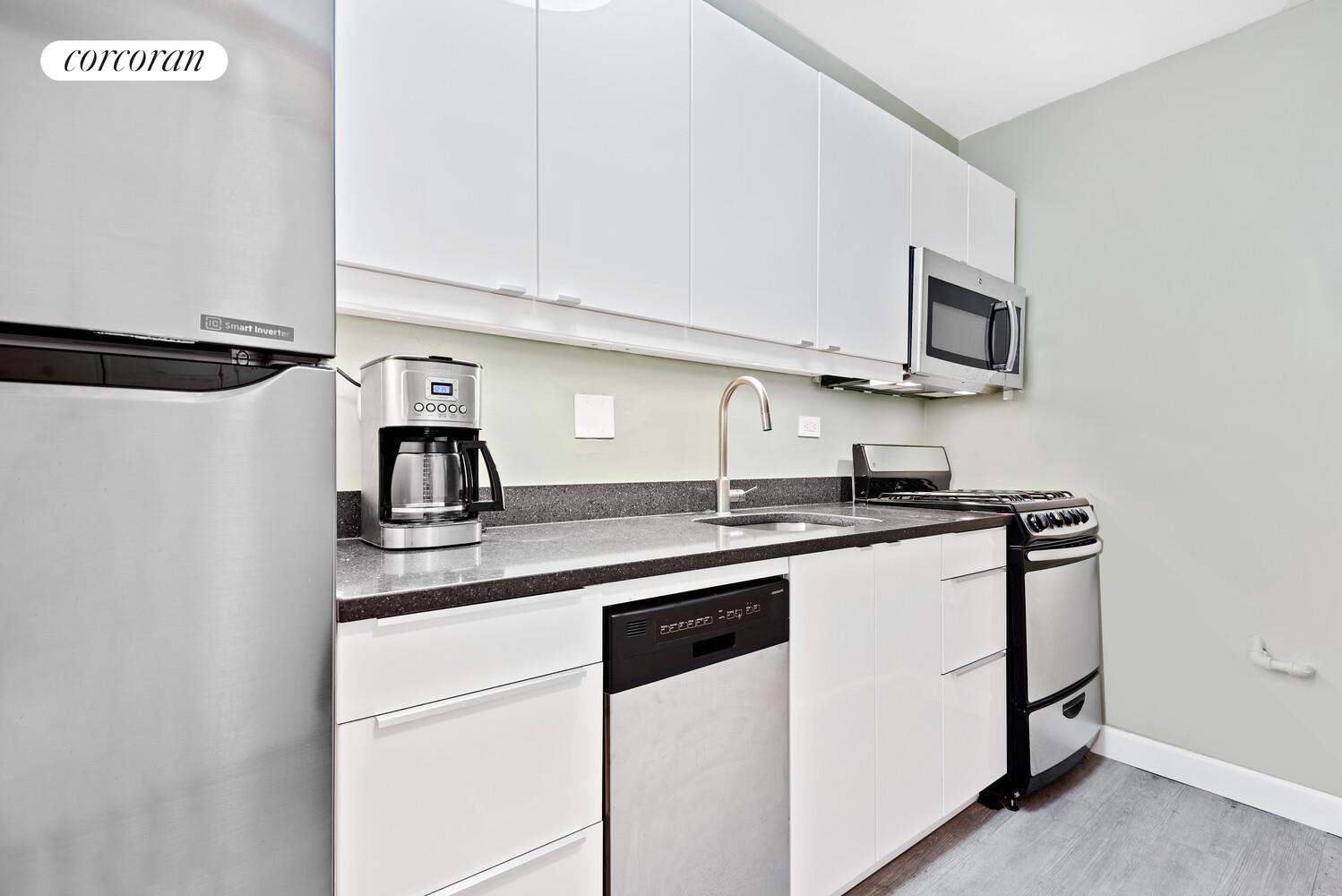 153 E 57TH Street 2K