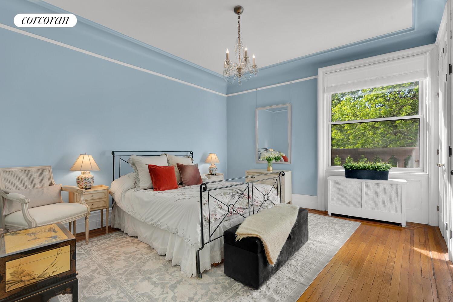 258 RIVERSIDE Drive 1B