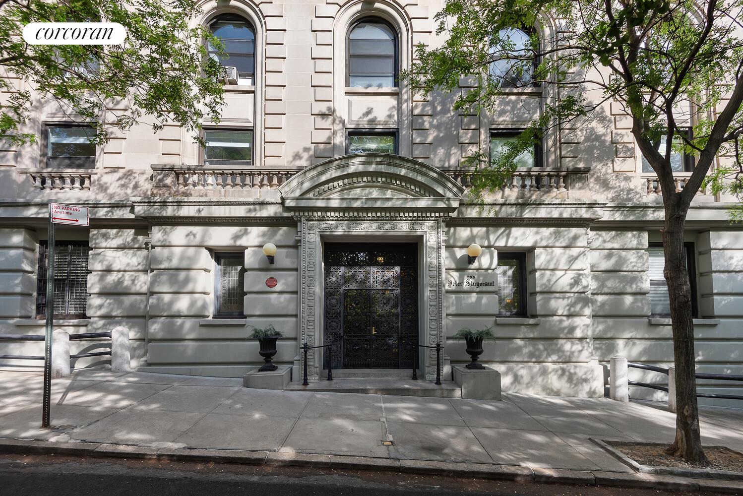 258 RIVERSIDE Drive 1B
