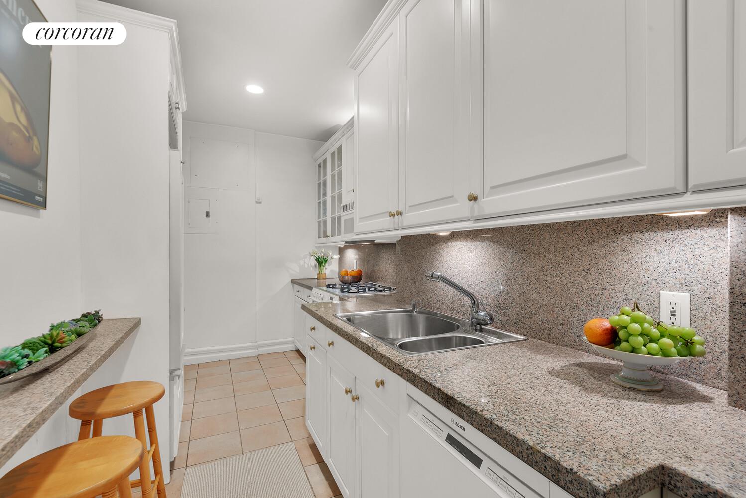 258 RIVERSIDE Drive 1B
