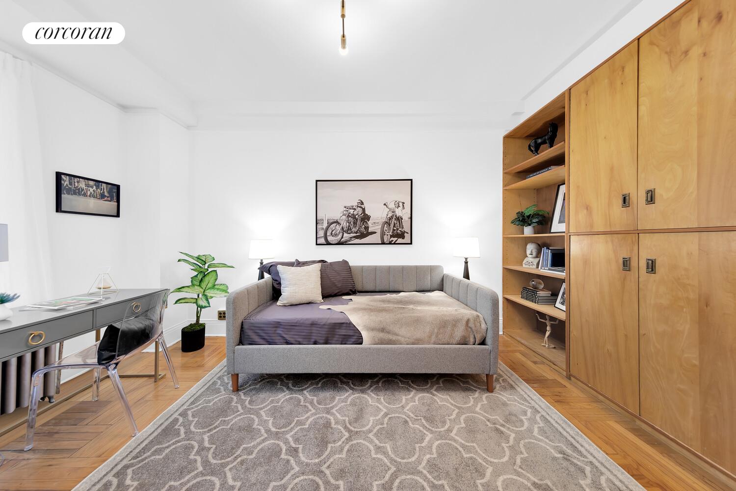 173-175 RIVERSIDE Drive 9N