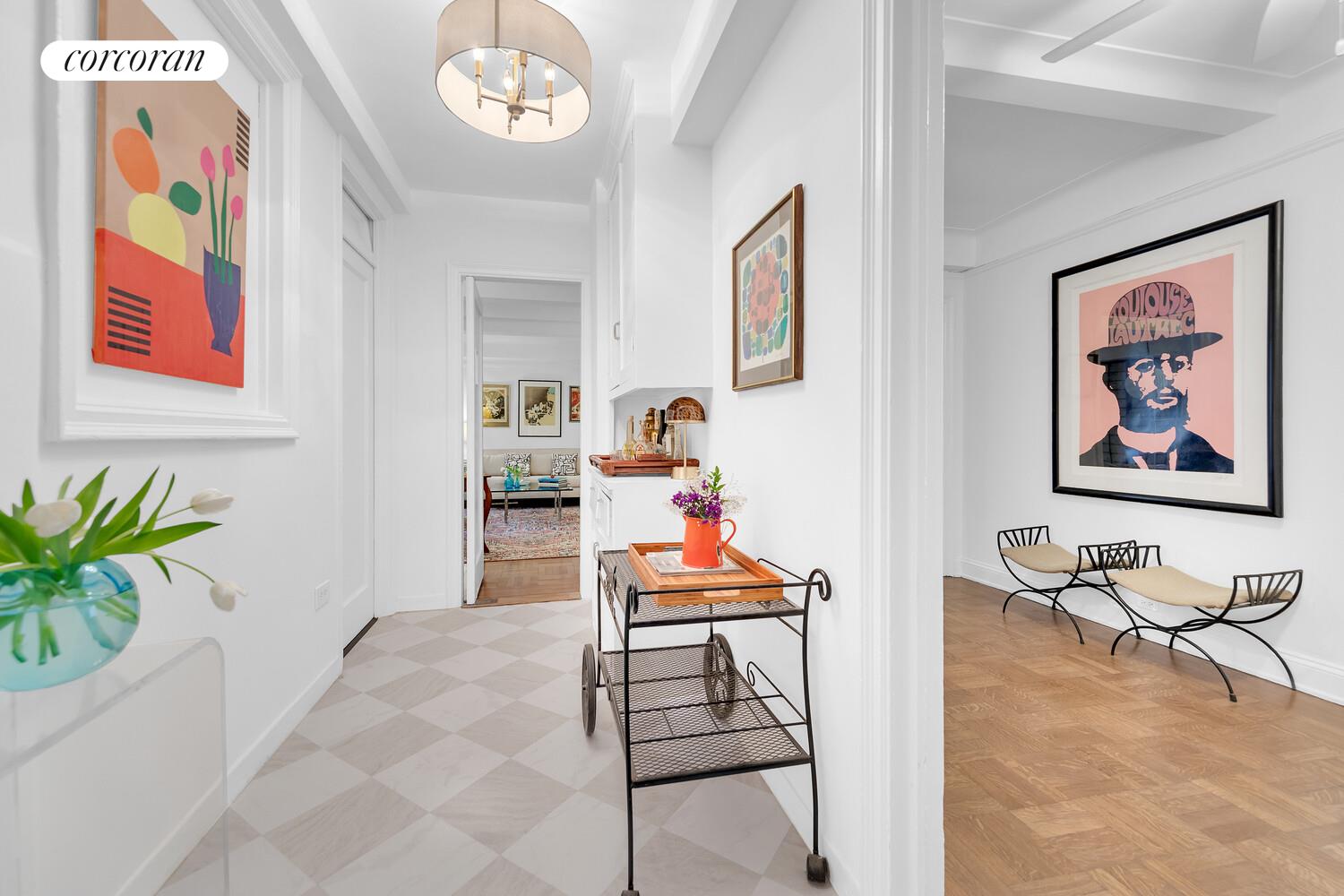 110 RIVERSIDE Drive 4E