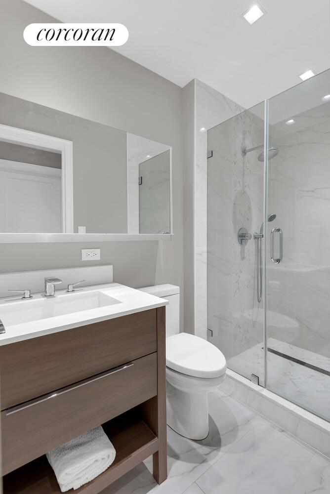 140 RIVERSIDE Drive 9M
