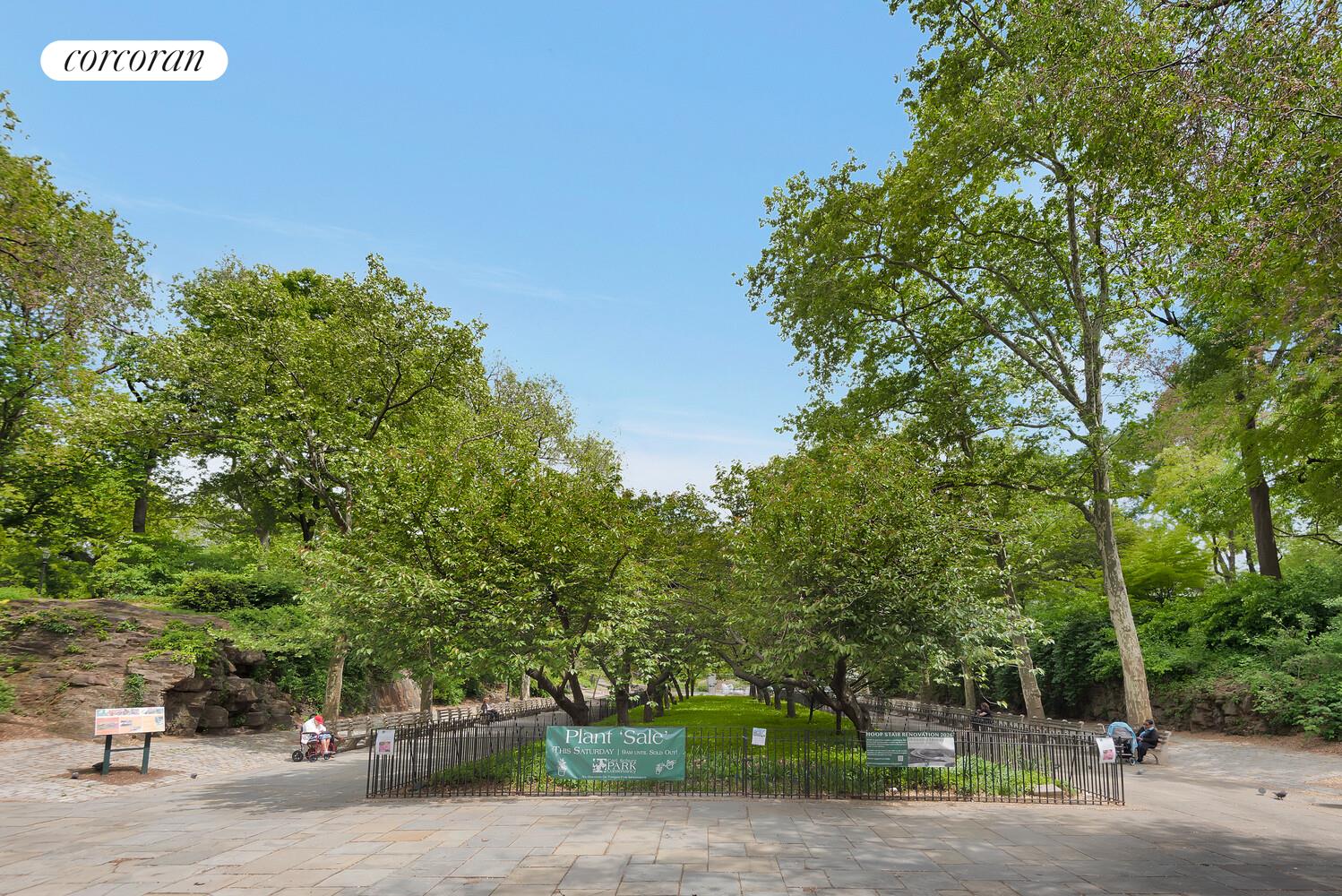 525 E 89TH Street 1E