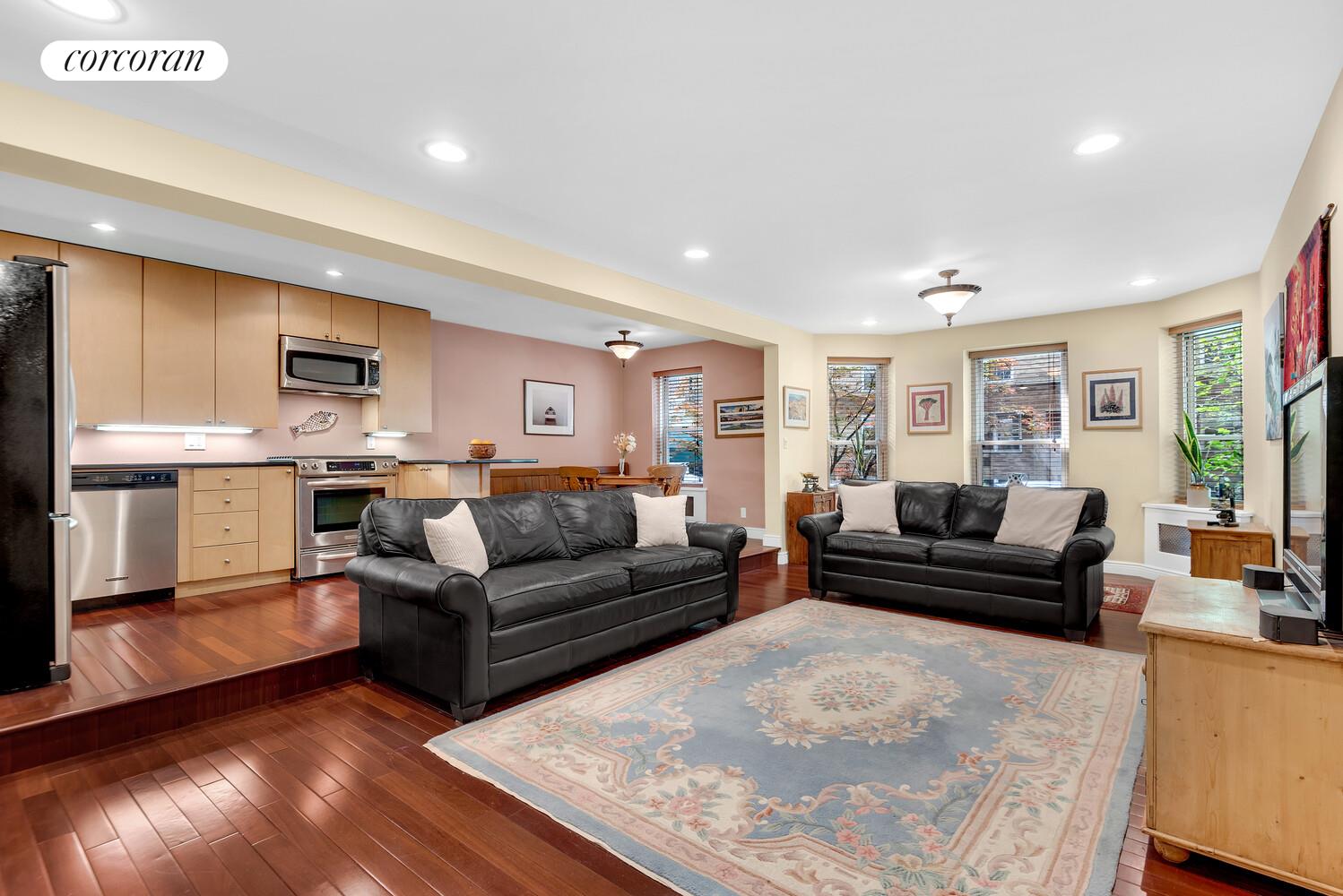 525 E 89TH Street 1E