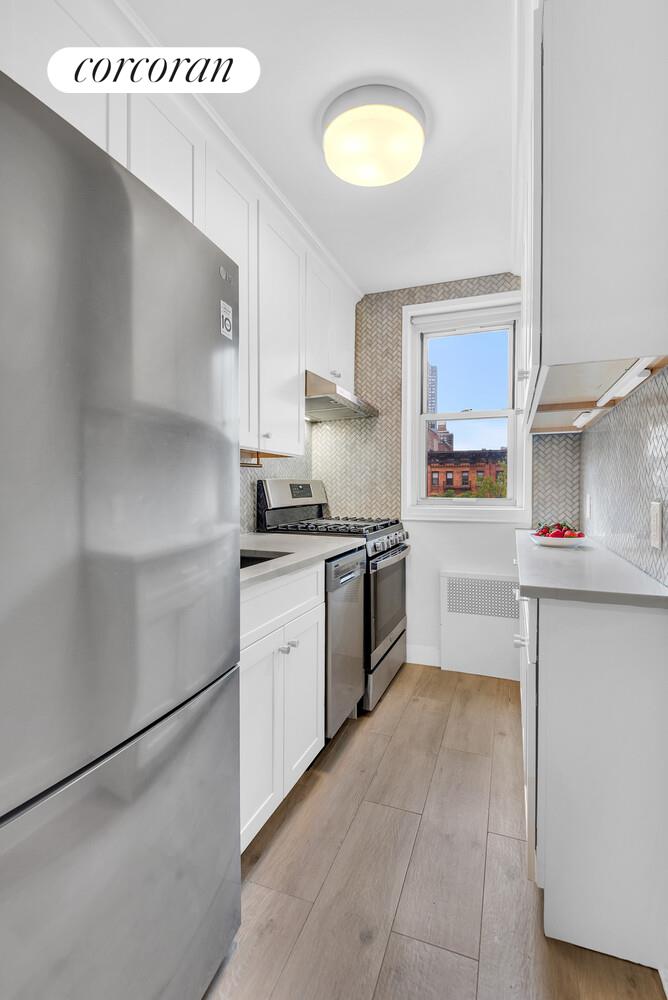 309 E 87TH Street 5M