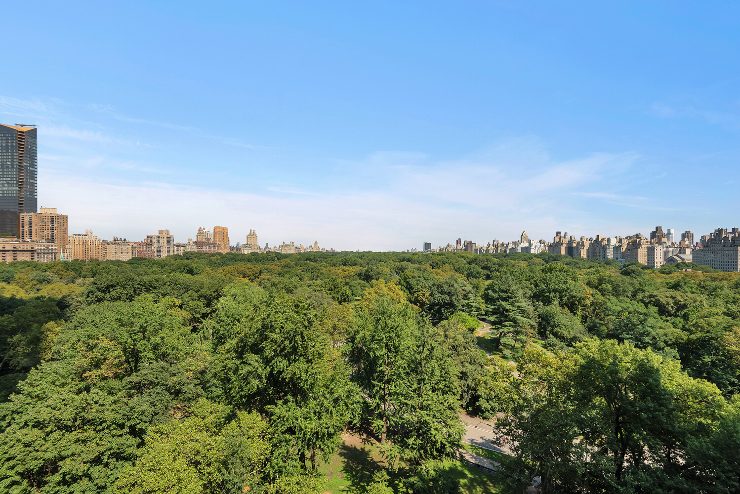 128 CENTRAL Park S 12A
