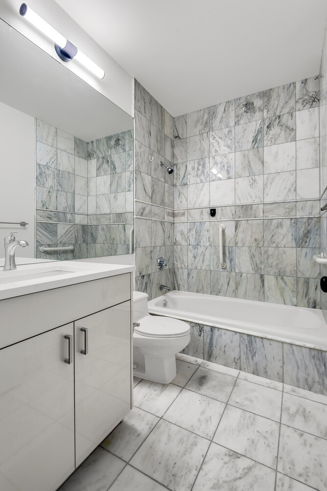 301 W 57TH Street 9G