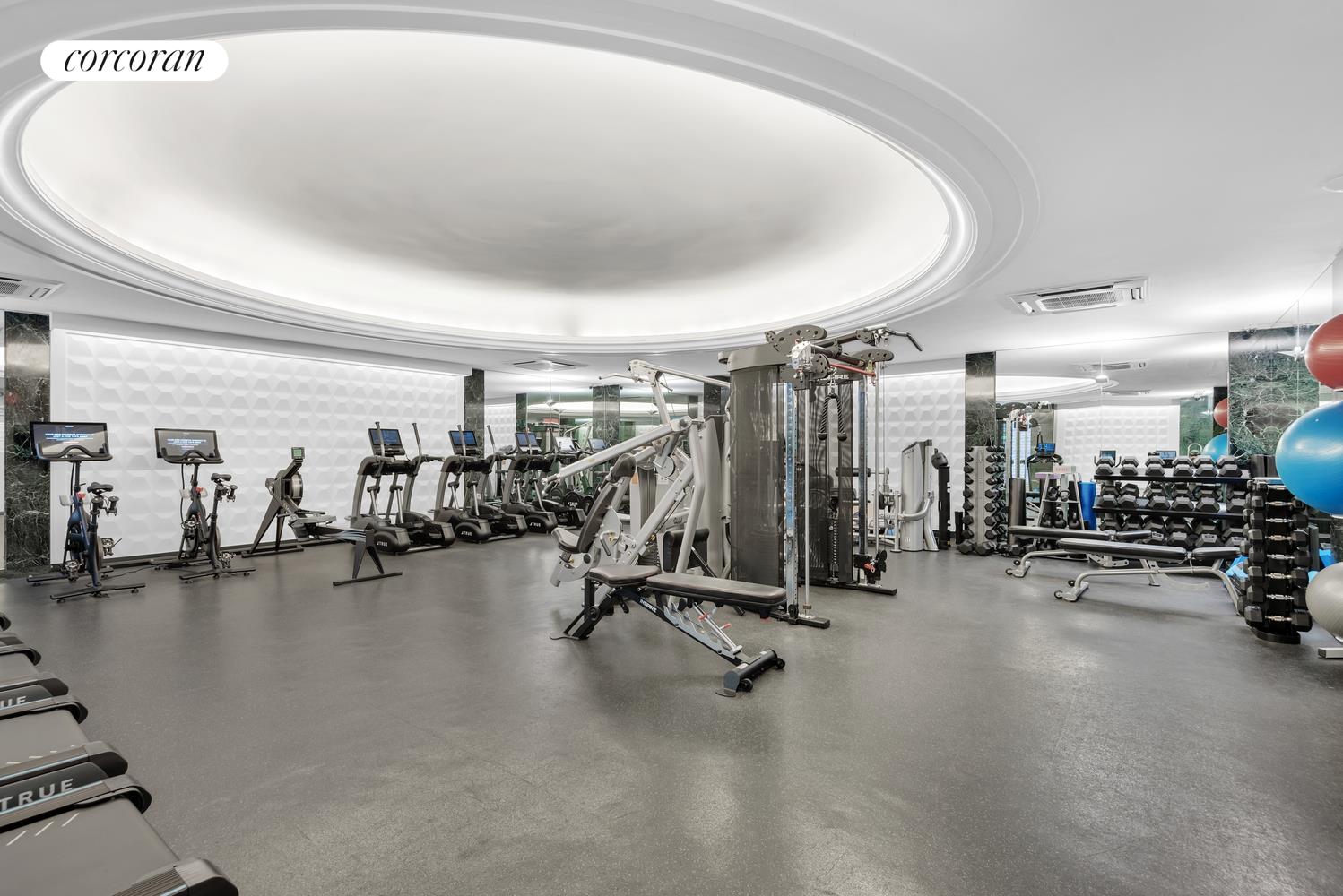 360 E 72ND Street A307