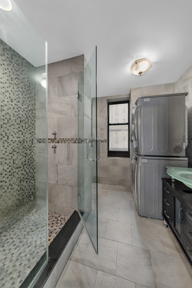 55 W 95TH Street M2