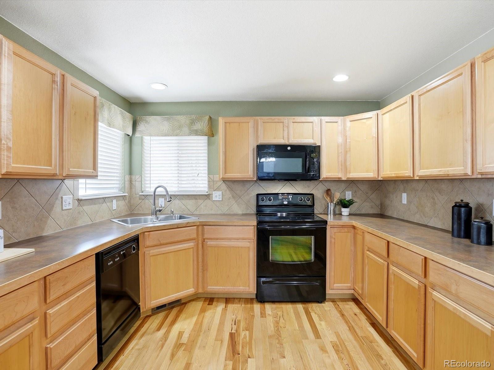 9720 Roadrunner Avenue