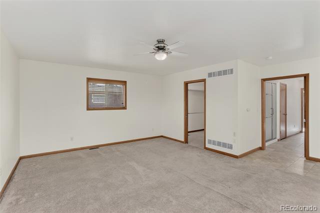 10576 Ura Lane
