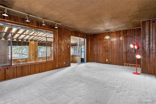 10424 Carmela Lane