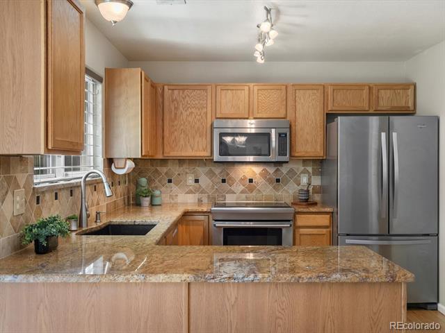 2548 Foothills Canyon Court