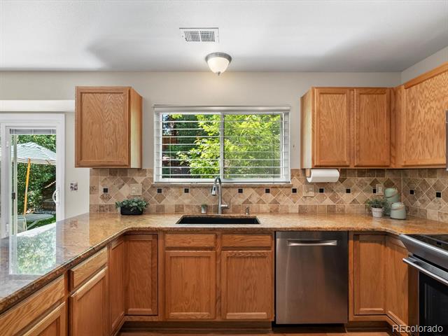 2548 Foothills Canyon Court