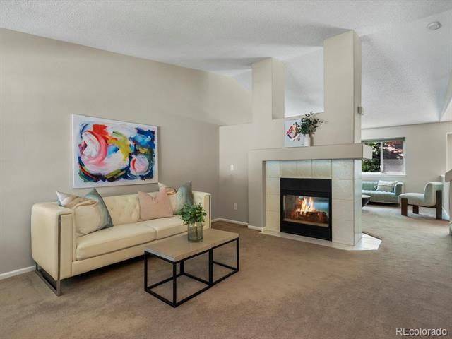 2548 Foothills Canyon Court