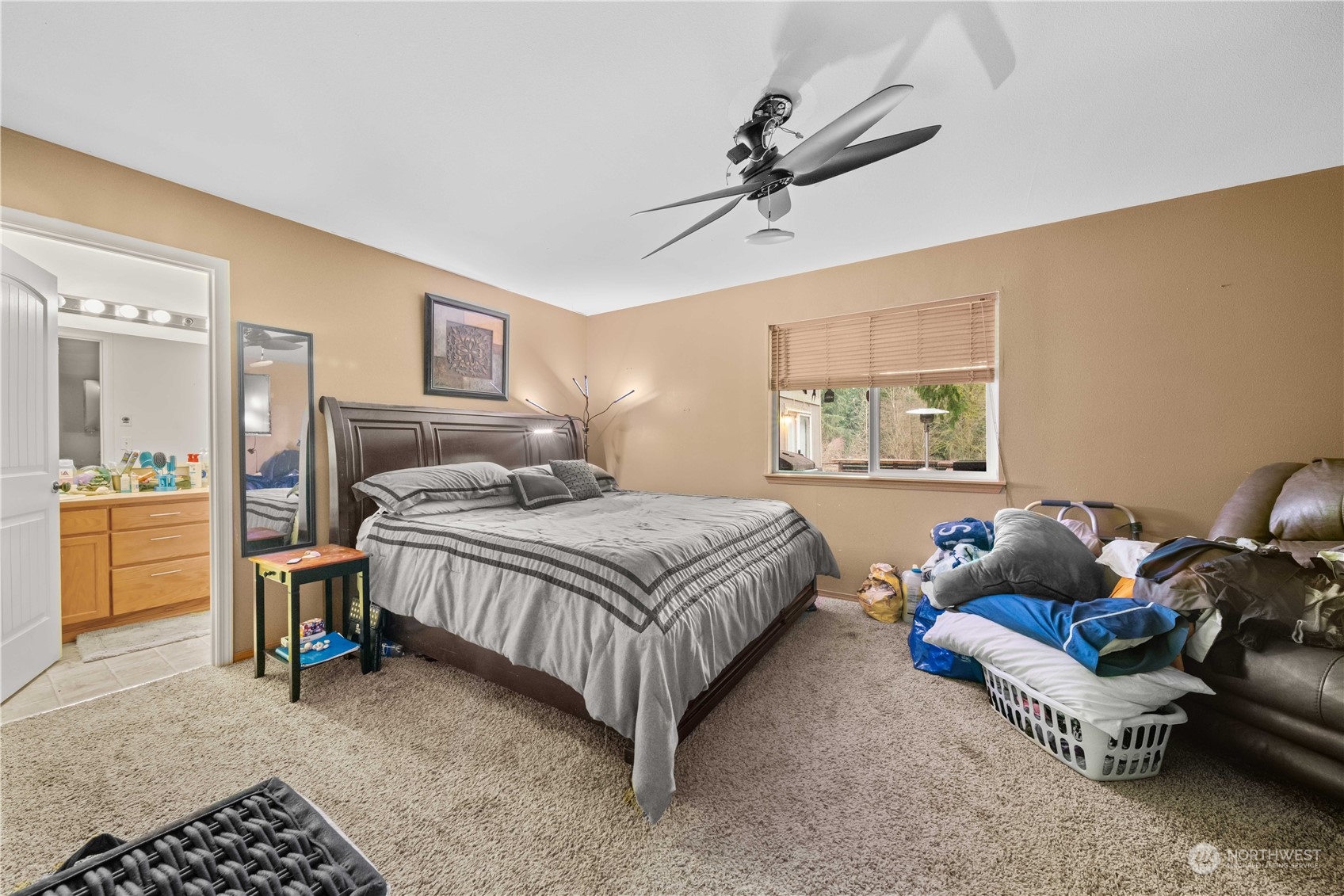 20028 Crystal Springs DR