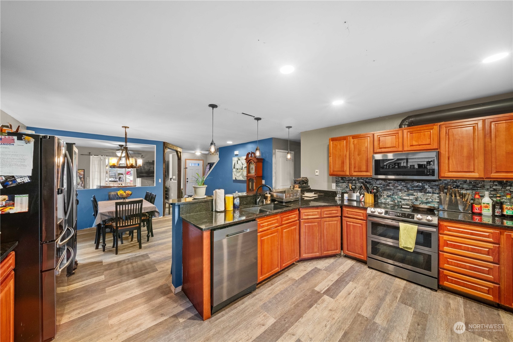 20028 Crystal Springs DR