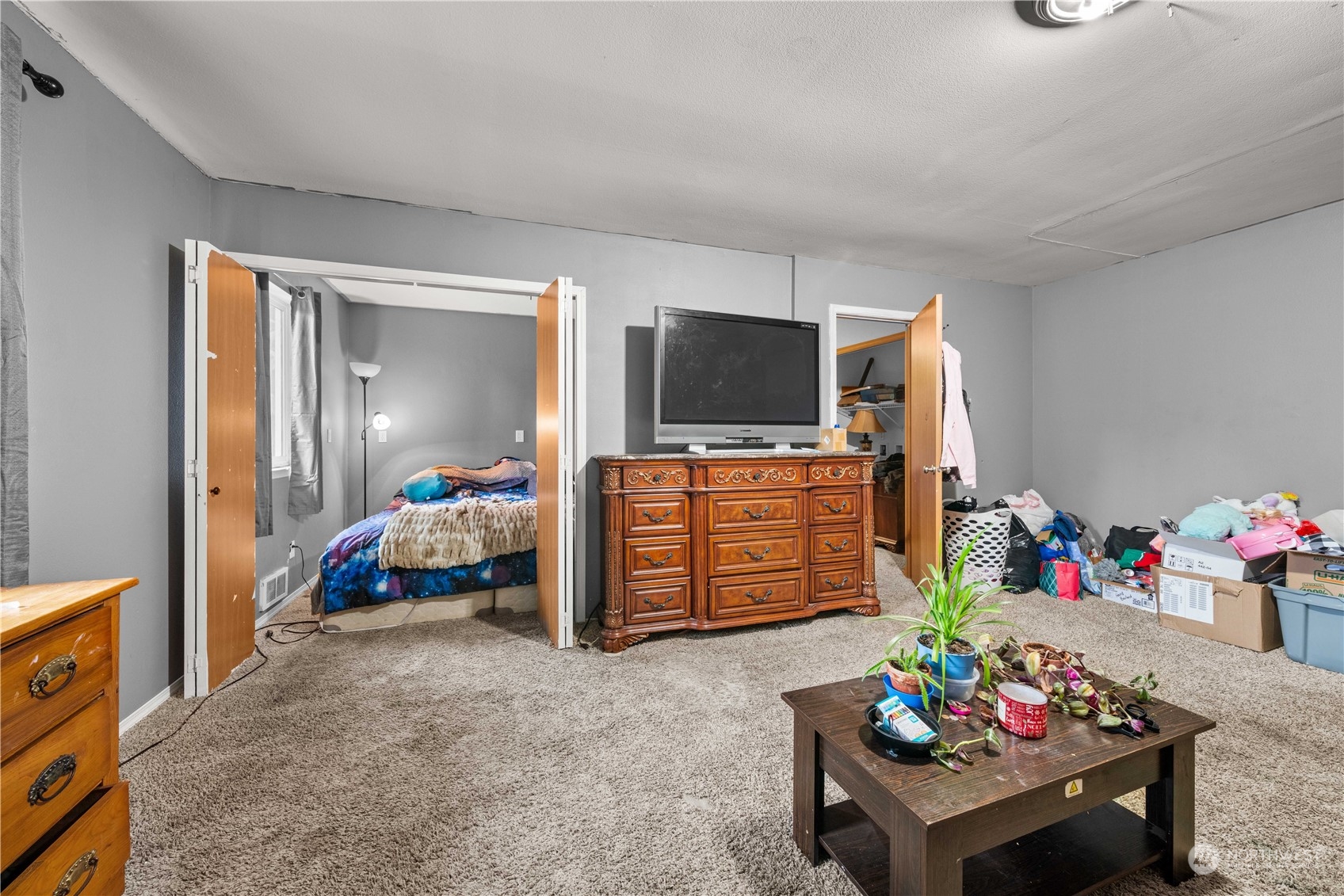 20028 Crystal Springs DR