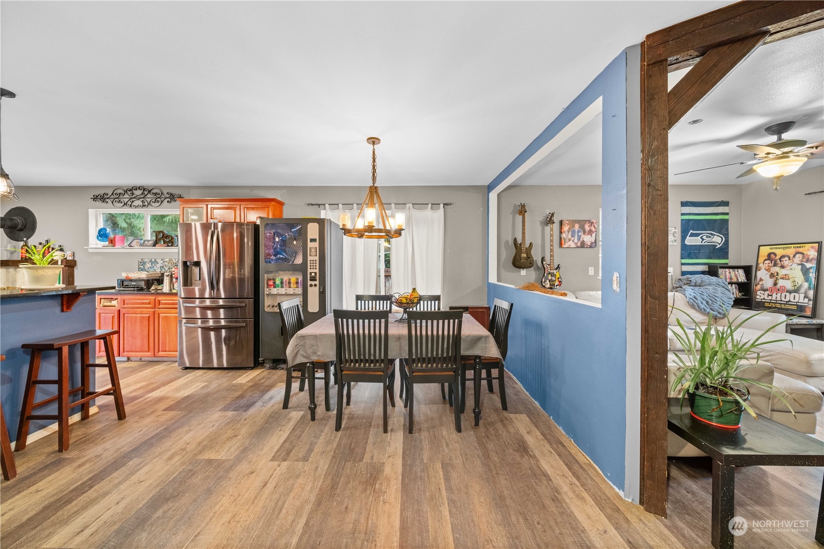 20028 Crystal Springs DR