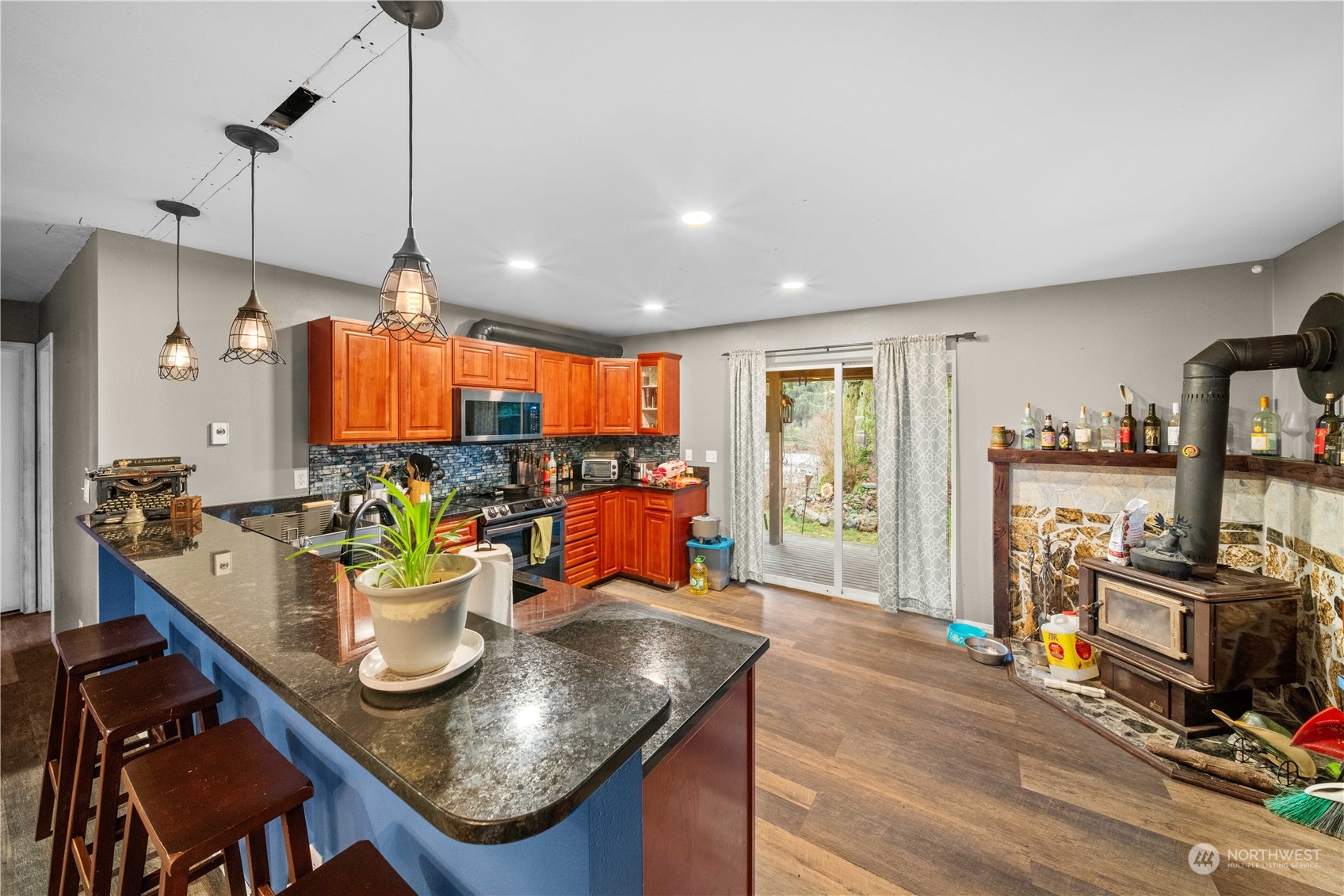 20028 Crystal Springs DR