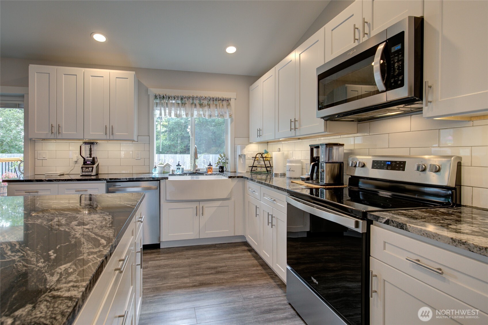 949 Falls of Clyde Lp SE