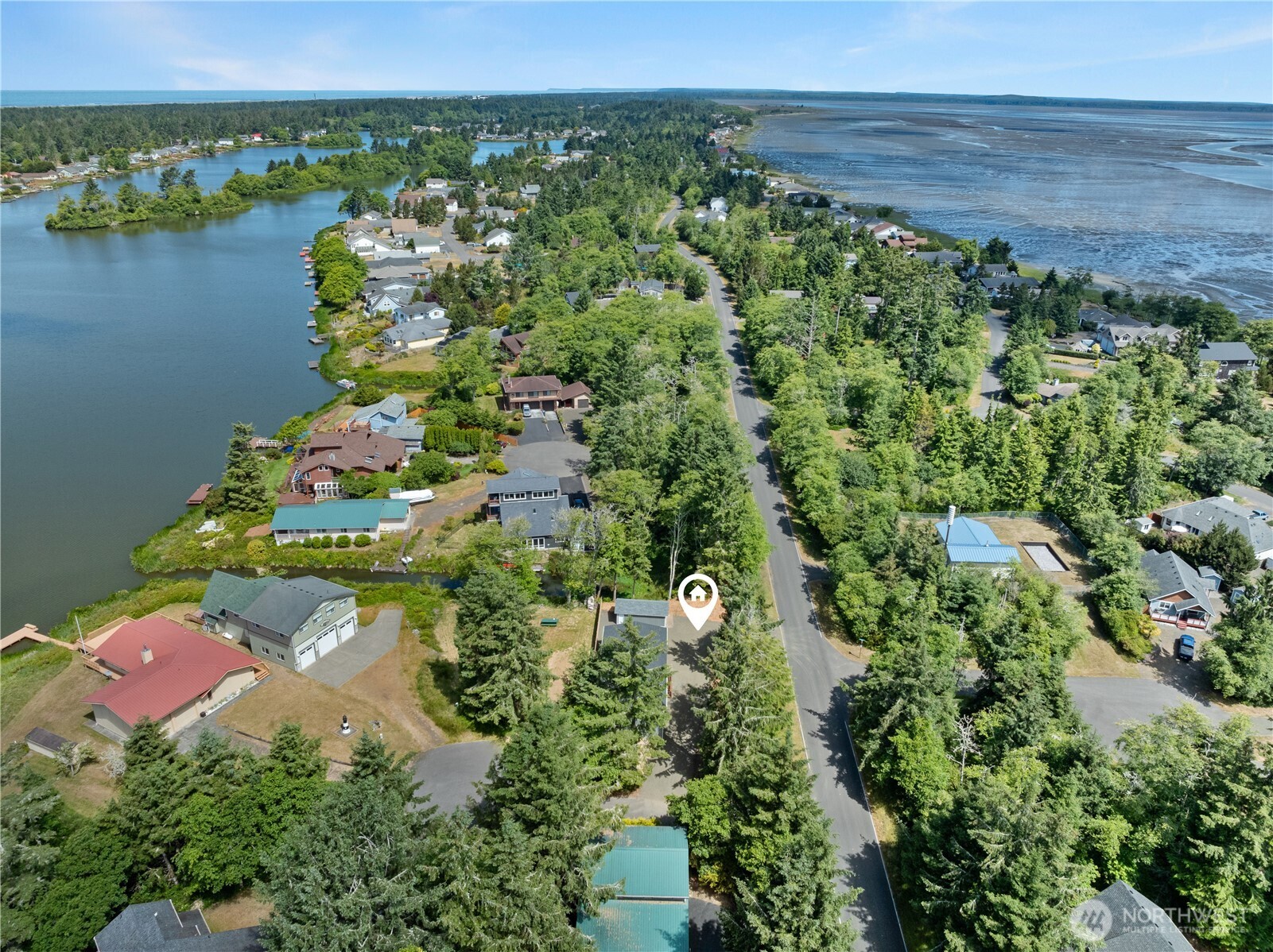 712 Syzygy Court SE