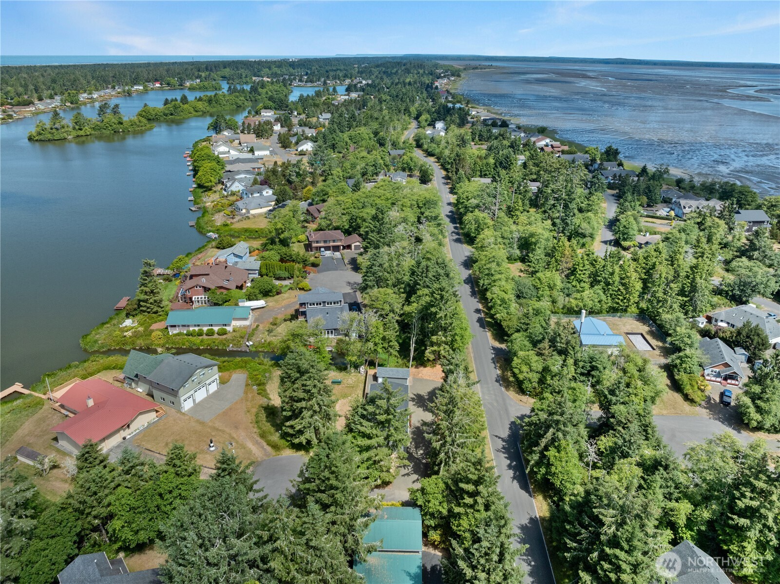 712 Syzygy Court SE