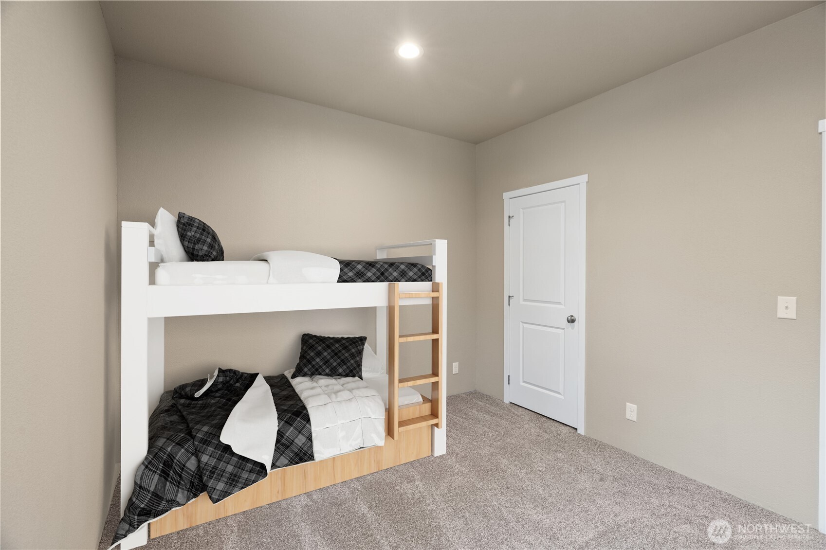 712 Syzygy Court SE