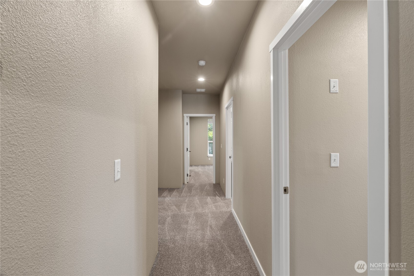 712 Syzygy Court SE