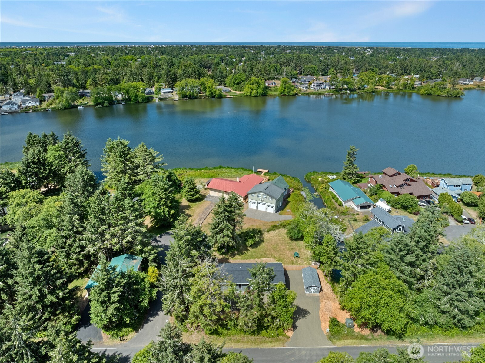 712 Syzygy Court SE