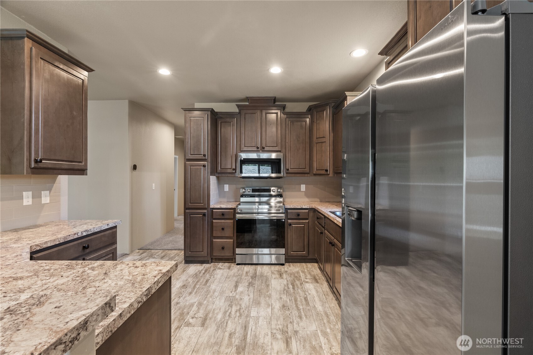 712 Syzygy Court SE
