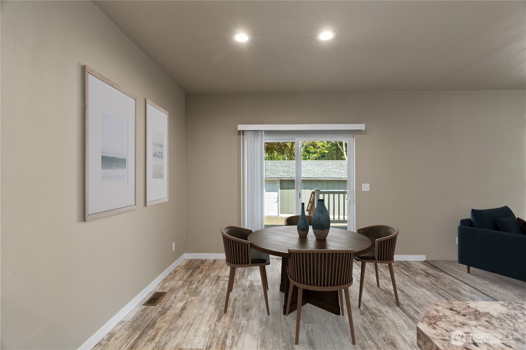 712 Syzygy Court SE